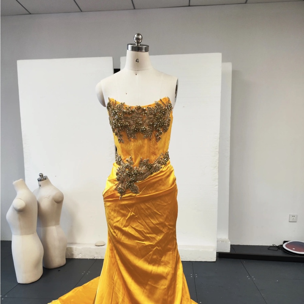 Elegant Yellow Evening Gown